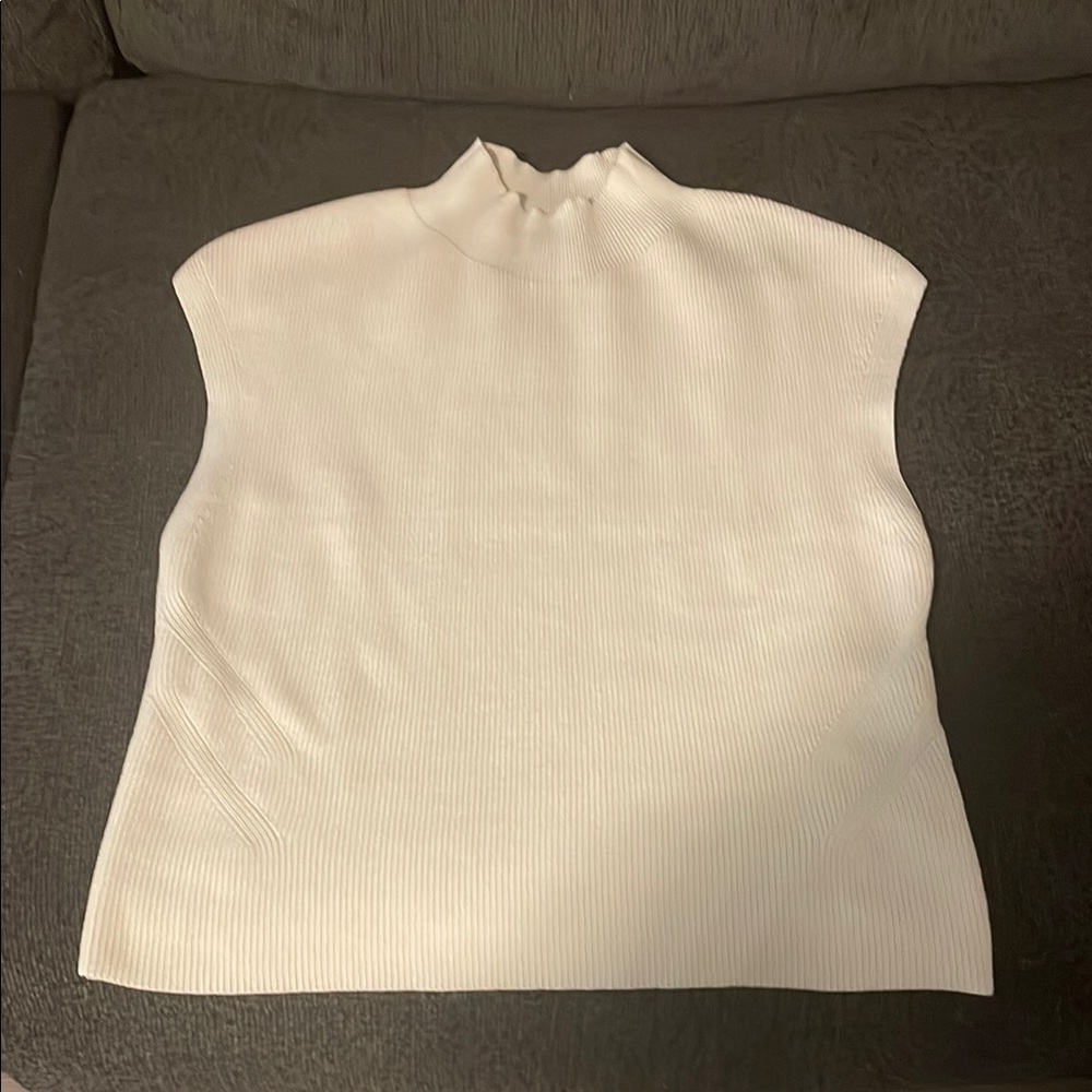 Elegant White Sleeveless Top